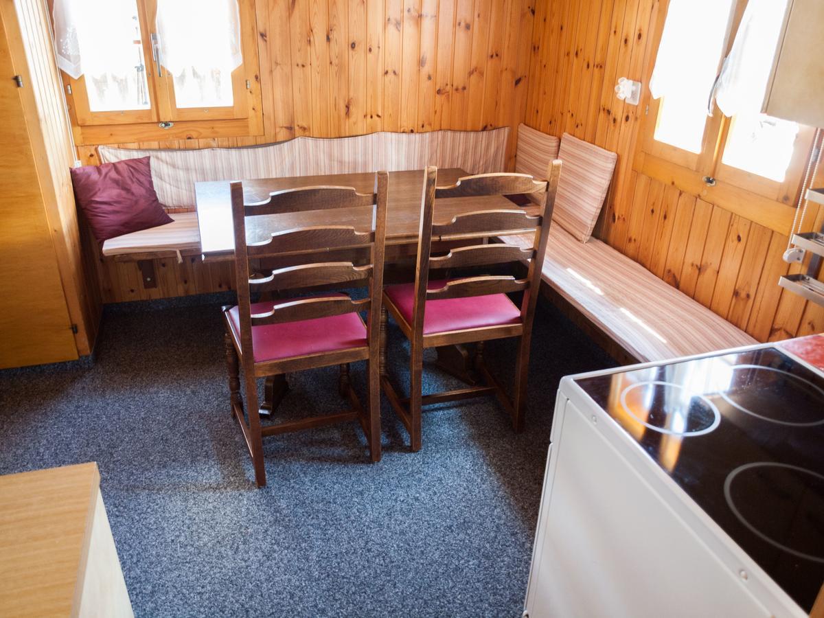 Gruppenhaus Im Walliser Alpstyle Rosswald エクステリア 写真